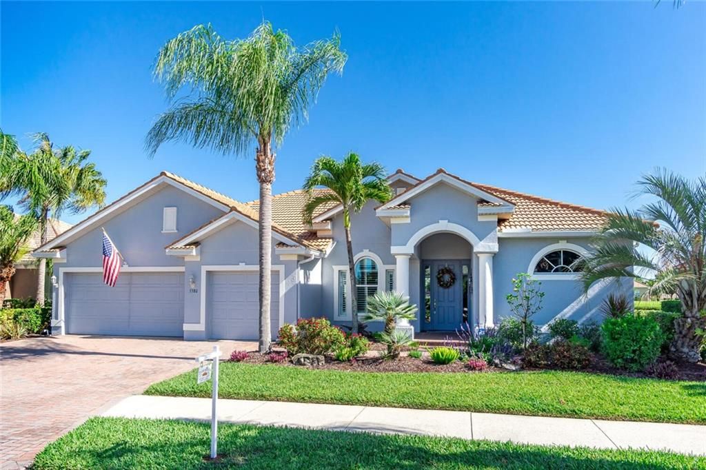 Recently Sold: $549,900 (3 beds, 3 baths, 2619 Square Feet)