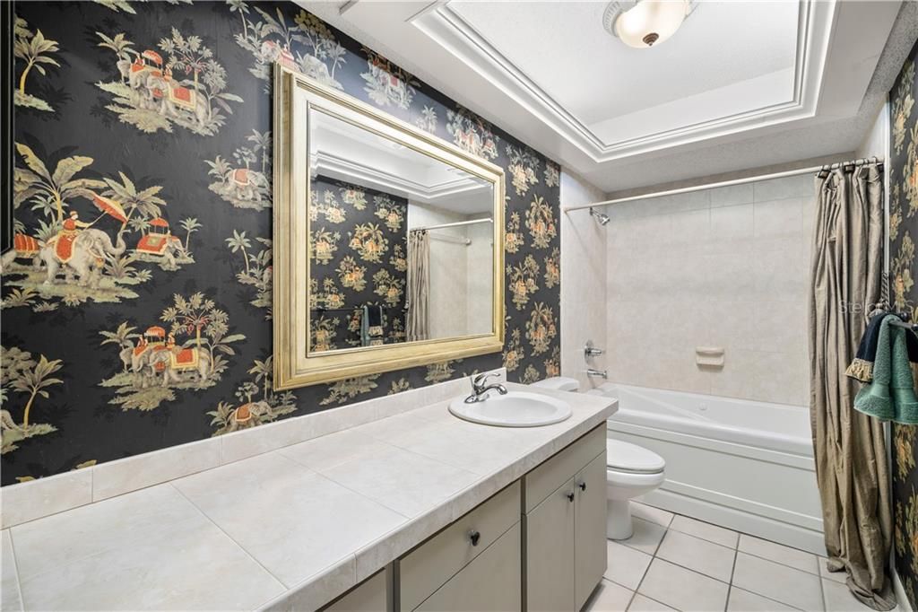 最近售出: $574,900 (3 贝兹, 3 浴室, 2535 平方英尺)
