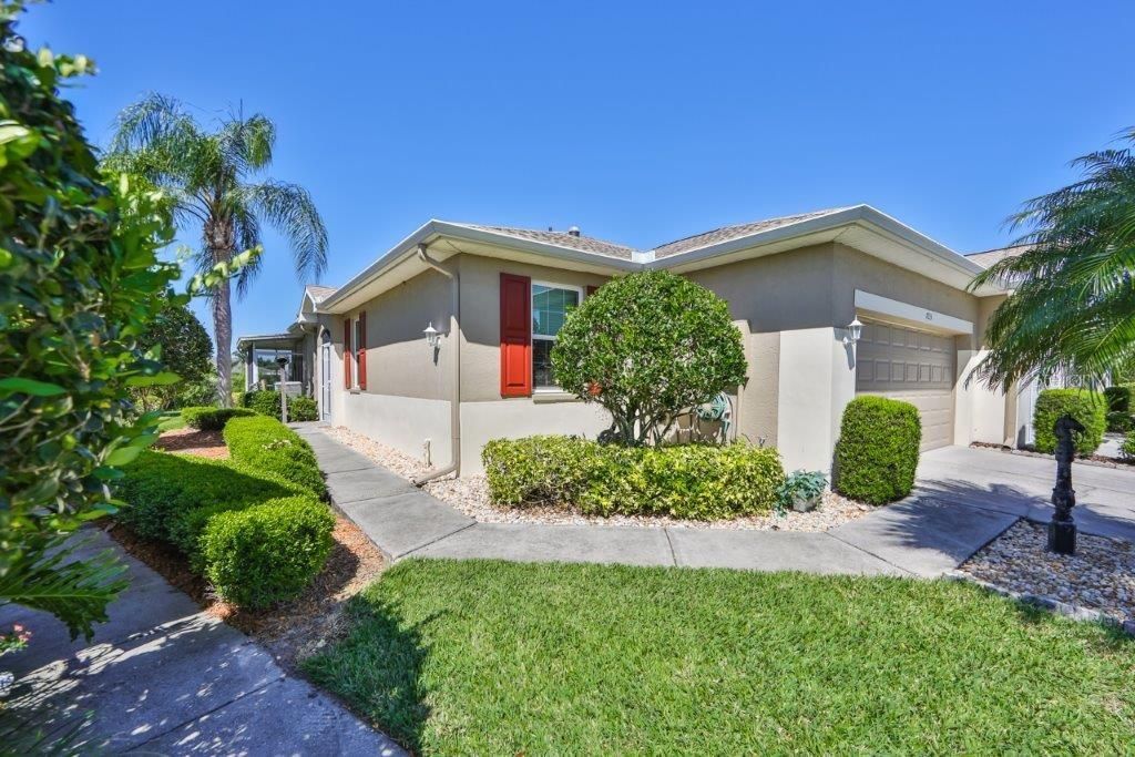 Recently Sold: $200,000 (2 beds, 2 baths, 1323 Square Feet)