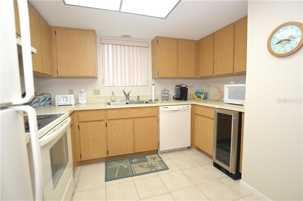 Recently Sold: $174,000 (2 beds, 2 baths, 1440 Square Feet)