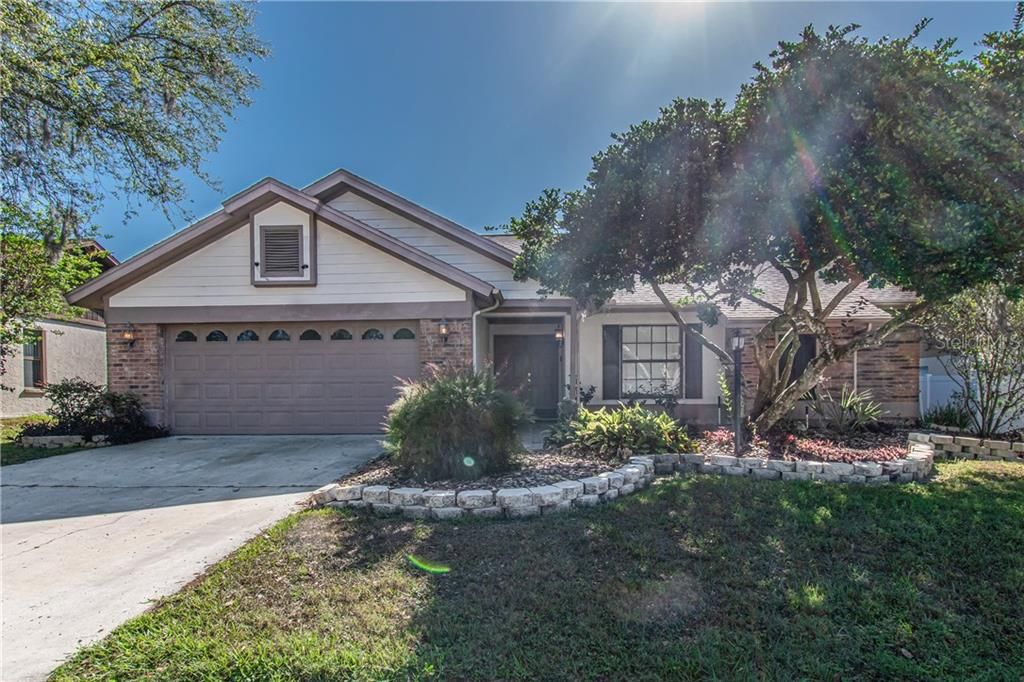Recently Sold: $299,000 (4 beds, 2 baths, 1811 Square Feet)