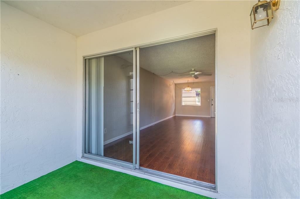 Recently Sold: $75,000 (1 beds, 1 baths, 665 Square Feet)