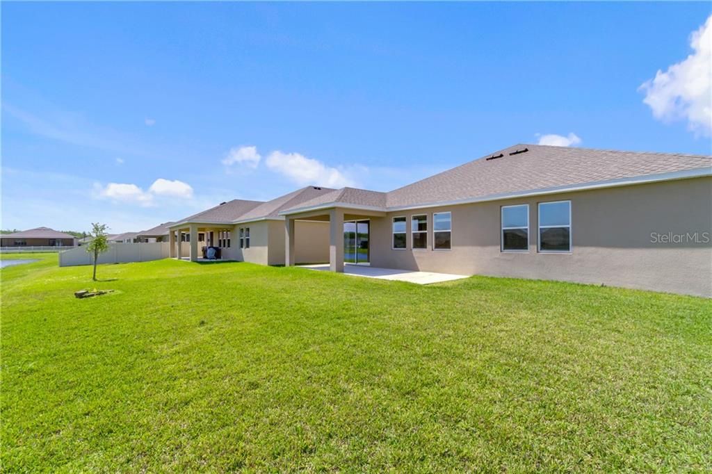 Recently Sold: $350,000 (4 beds, 2 baths, 2256 Square Feet)