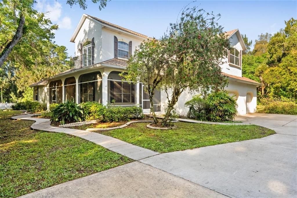 Recently Sold: $675,000 (4 beds, 2 baths, 3665 Square Feet)