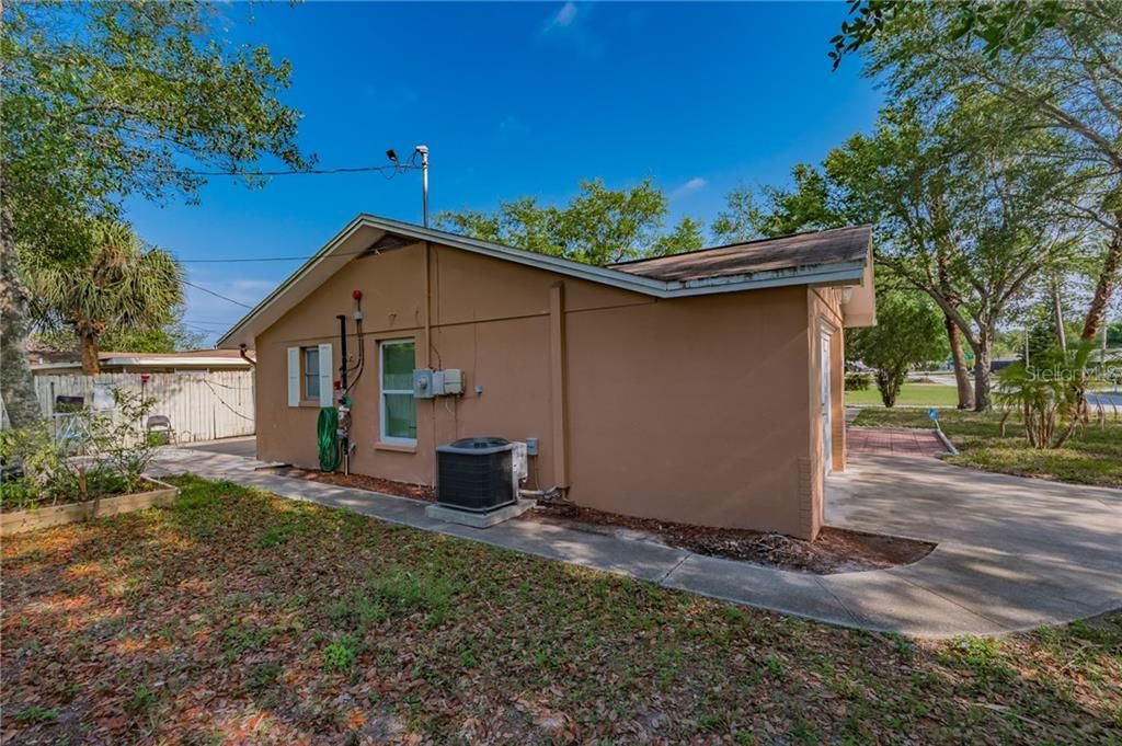 Recently Sold: $259,000 (4 beds, 2 baths, 1626 Square Feet)