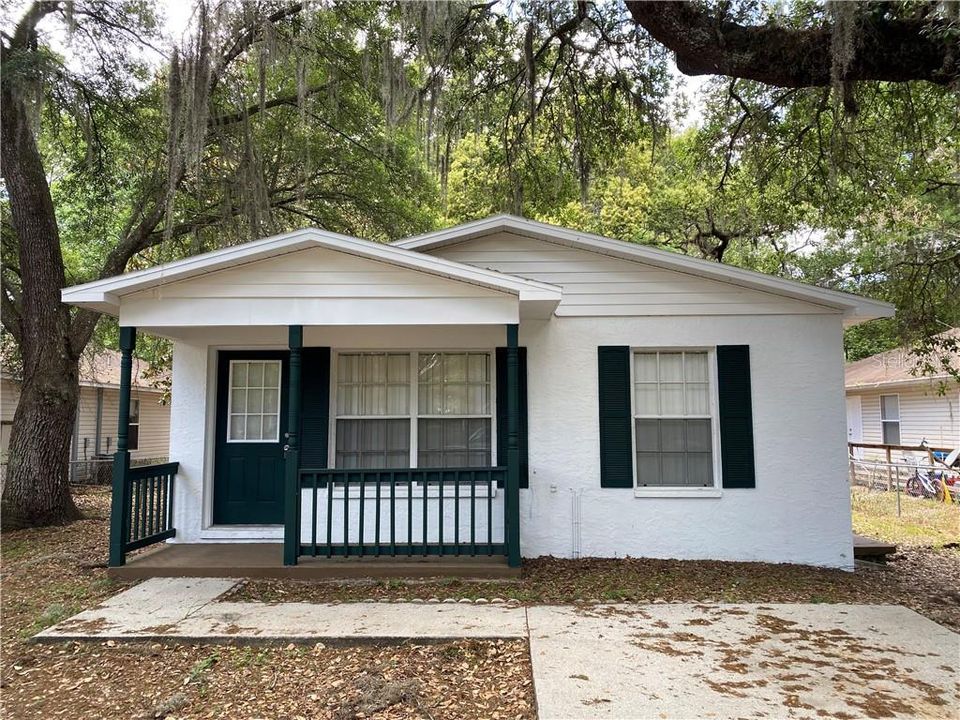 Recently Sold: $139,900 (3 beds, 1 baths, 950 Square Feet)