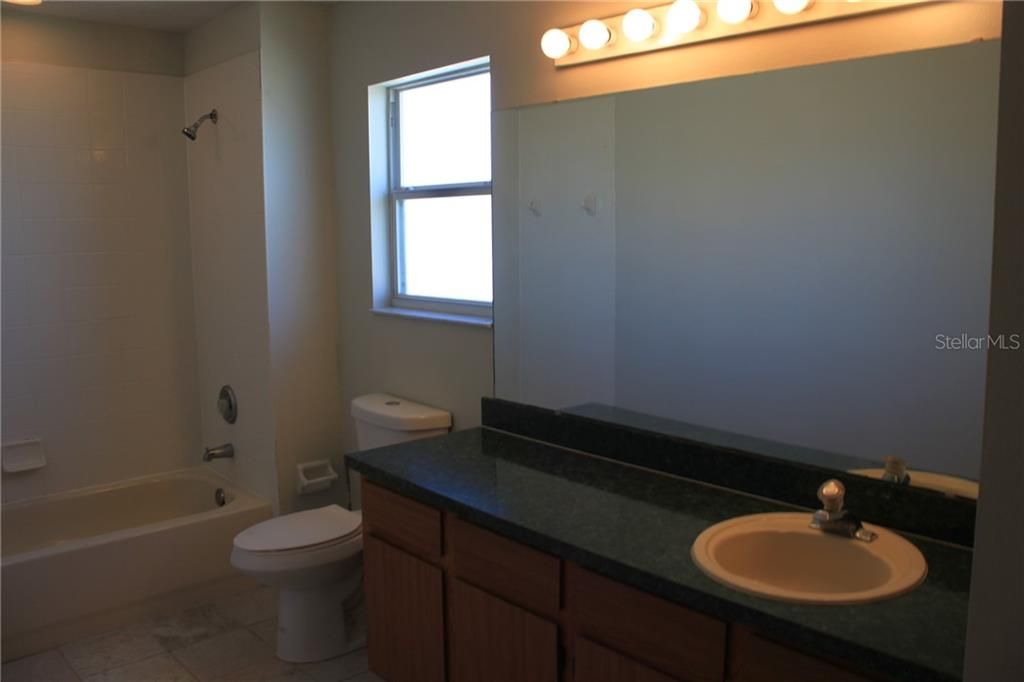 Недавно арендовано: $1,600 (3 спален, 2 ванн, 1523 Квадратных фут)