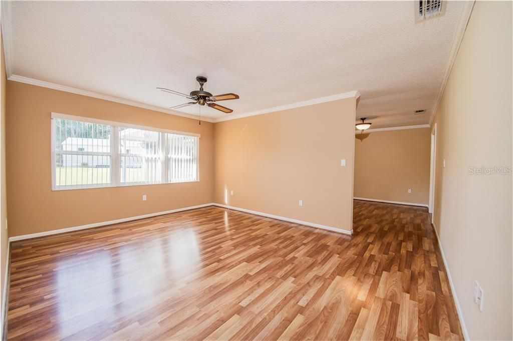 Recently Sold: $235,000 (3 beds, 2 baths, 1670 Square Feet)