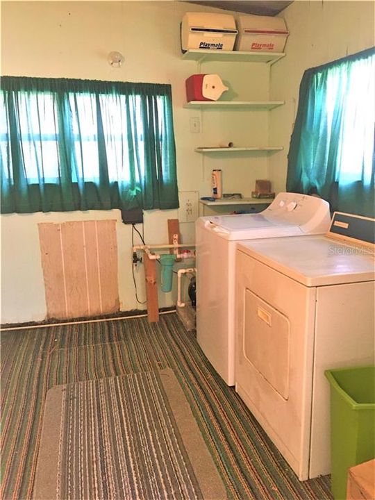 Vendido Recientemente: $69,900 (2 camas, 2 baños, 896 Pies cuadrados)