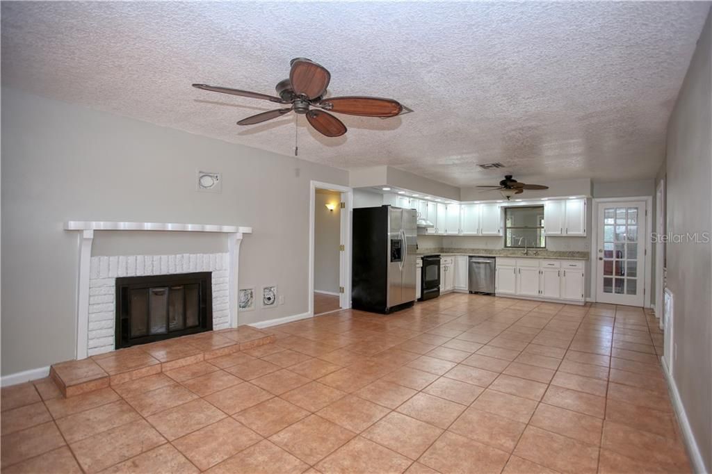 Open Concept Living to Kitchen