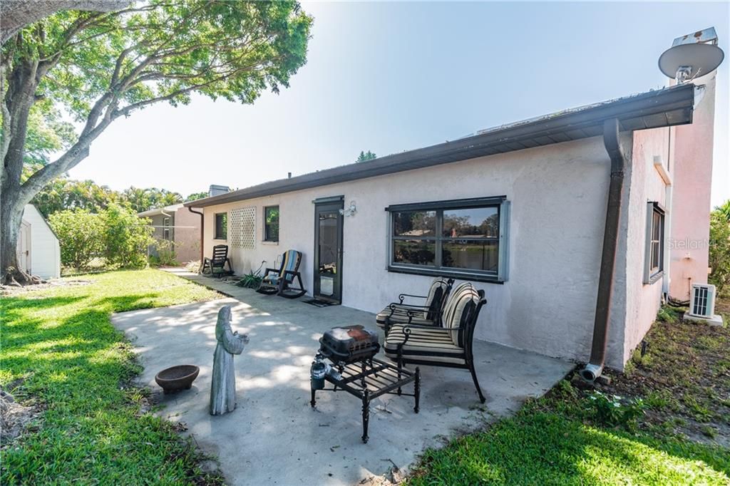 Recently Sold: $356,143 (3 beds, 2 baths, 1613 Square Feet)