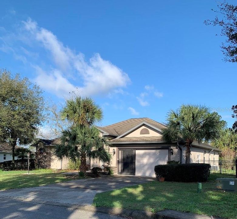 Recently Sold: $305,000 (4 beds, 3 baths, 2587 Square Feet)