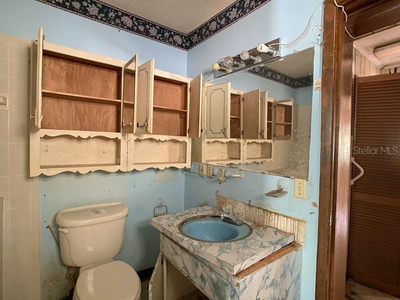 最近售出: $164,900 (2 贝兹, 2 浴室, 1799 平方英尺)
