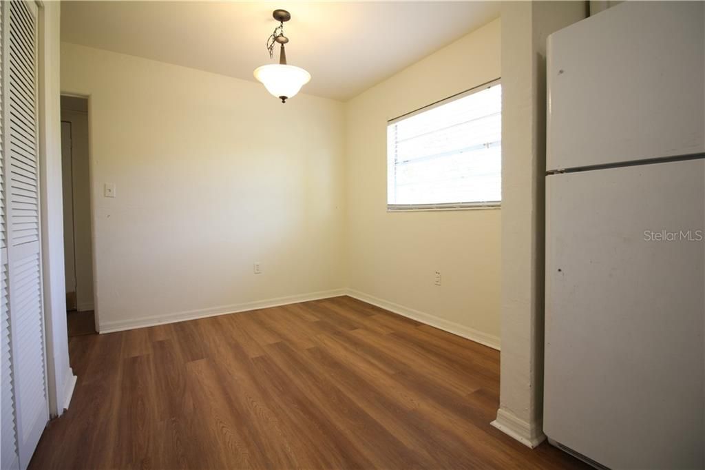 Recently Rented: $1,000 (3 beds, 1 baths, 1040 Square Feet)