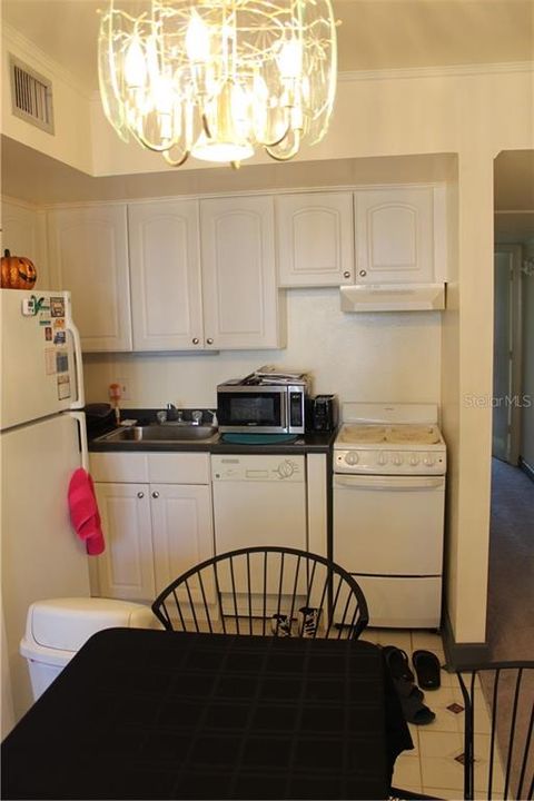 Recently Sold: $108,000 (1 beds, 1 baths, 519 Square Feet)