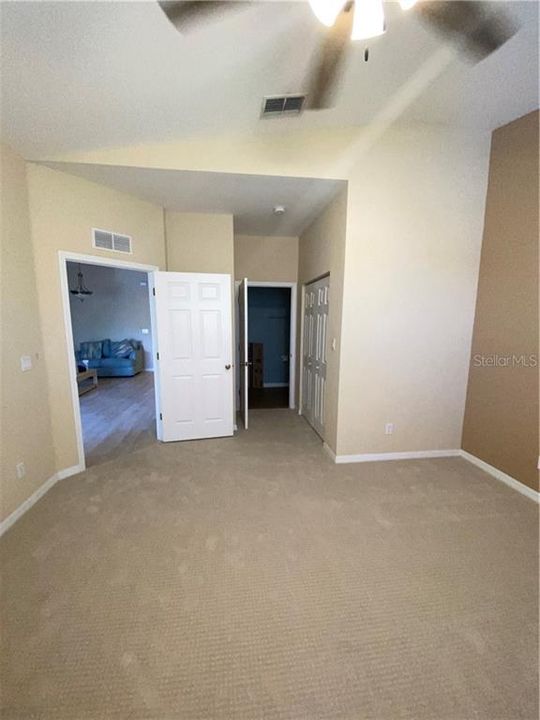 Recently Sold: $149,000 (3 beds, 2 baths, 1045 Square Feet)
