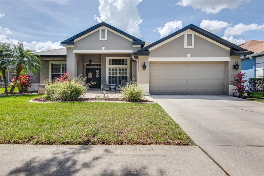 Recently Sold: $397,500 (4 beds, 3 baths, 2336 Square Feet)
