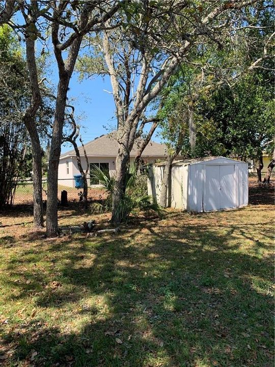 Recently Sold: $174,900 (2 beds, 2 baths, 1303 Square Feet)