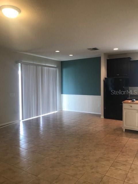 Recently Sold: $235,000 (3 beds, 2 baths, 1443 Square Feet)