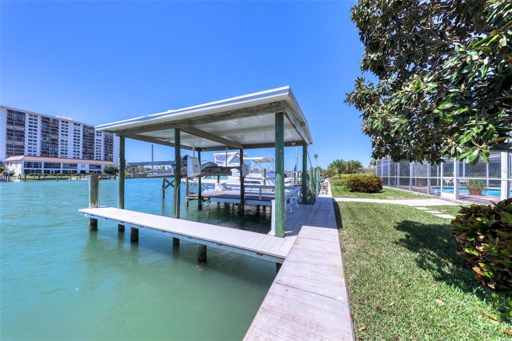 Recently Sold: $1,275,000 (3 beds, 3 baths, 2661 Square Feet)