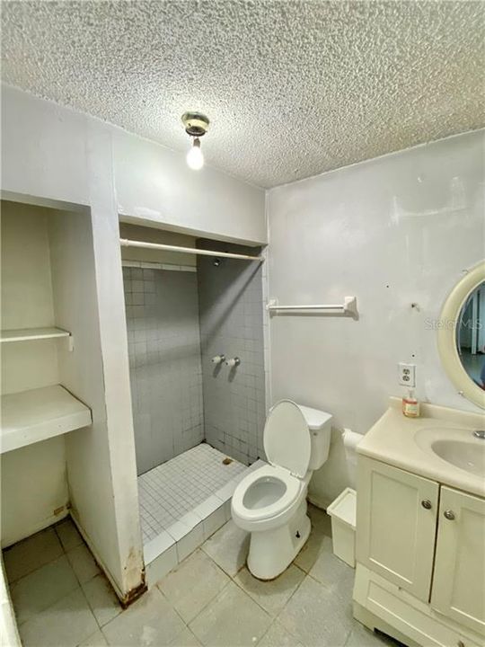 最近售出: $265,000 (3 贝兹, 1 浴室, 1429 平方英尺)