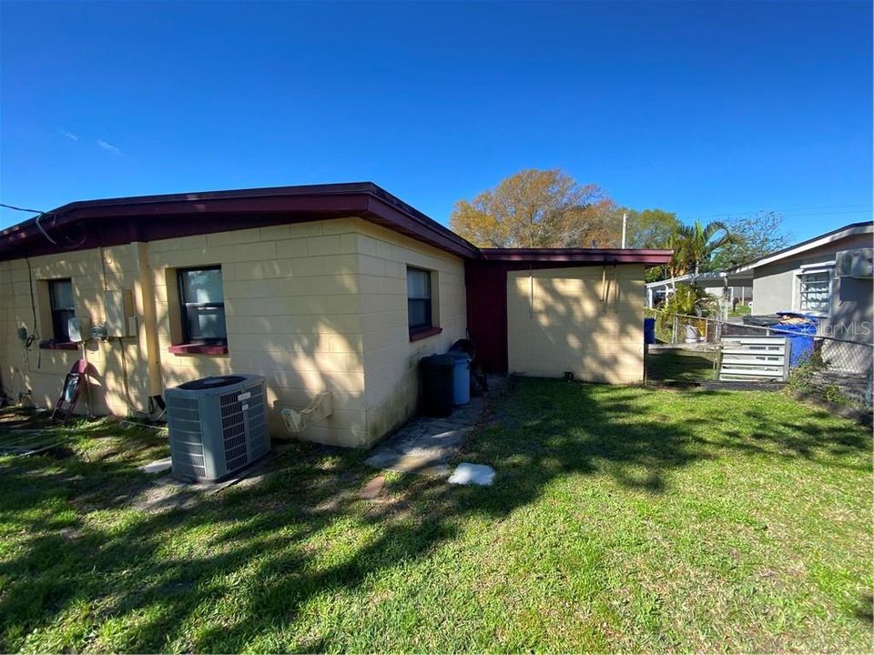 Recently Sold: $265,000 (3 beds, 1 baths, 1429 Square Feet)