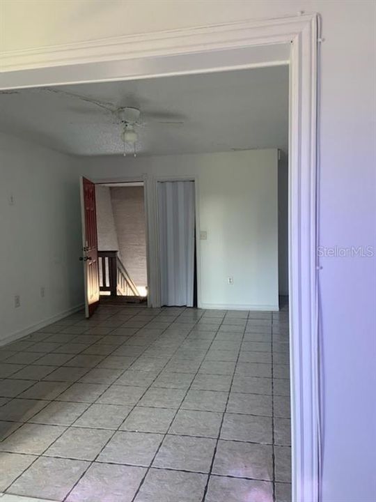 Recently Sold: $95,000 (1 beds, 1 baths, 824 Square Feet)