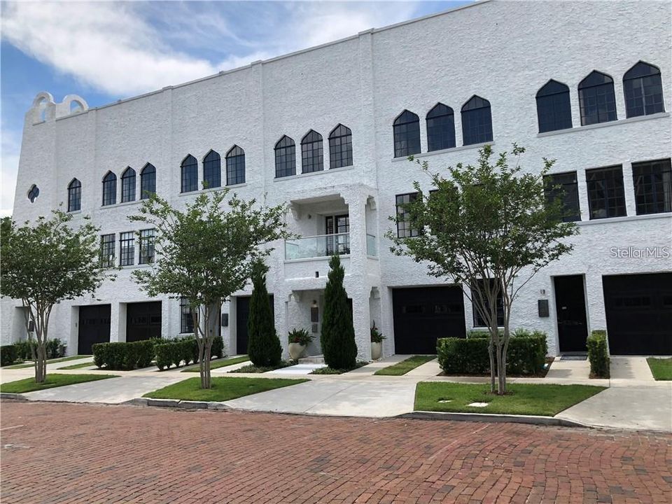 Недавно арендовано: $5,750 (3 спален, 3 ванн, 3713 Квадратных фут)