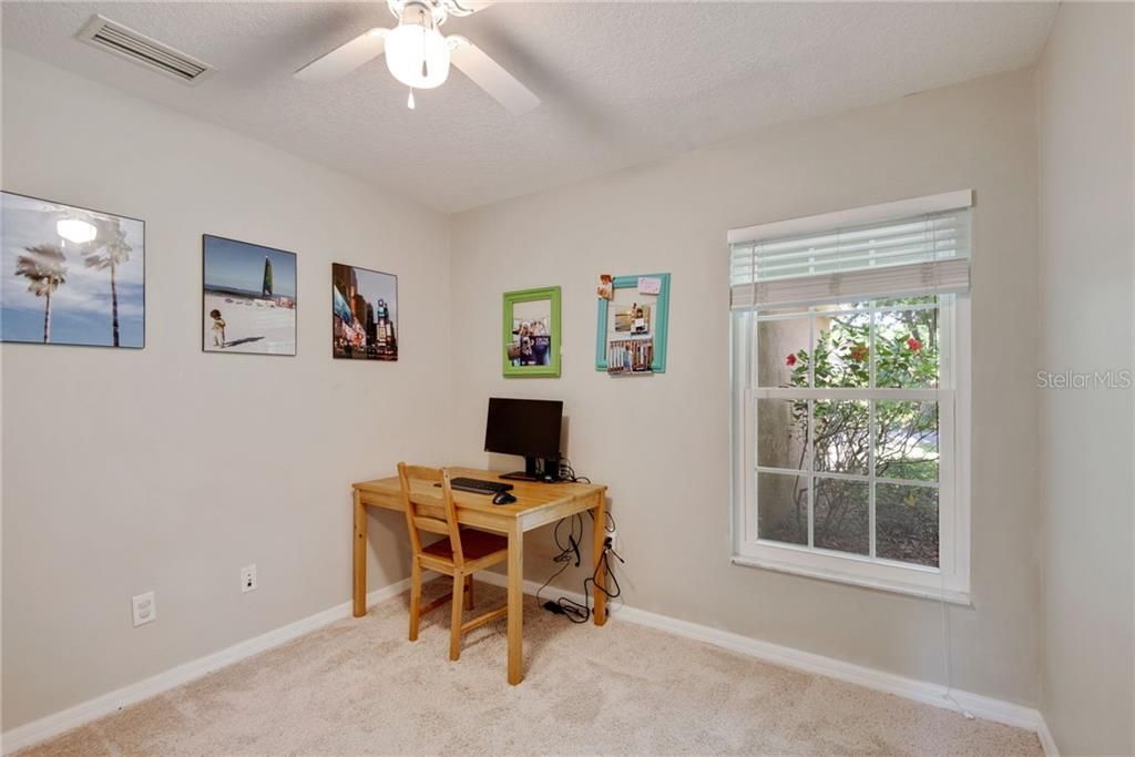 Recently Sold: $345,000 (3 beds, 2 baths, 1700 Square Feet)
