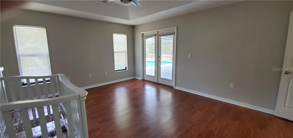 Recently Sold: $375,000 (3 beds, 2 baths, 2081 Square Feet)