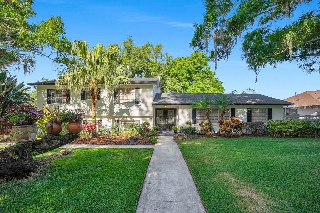 Recently Sold: $799,000 (4 beds, 2 baths, 2450 Square Feet)