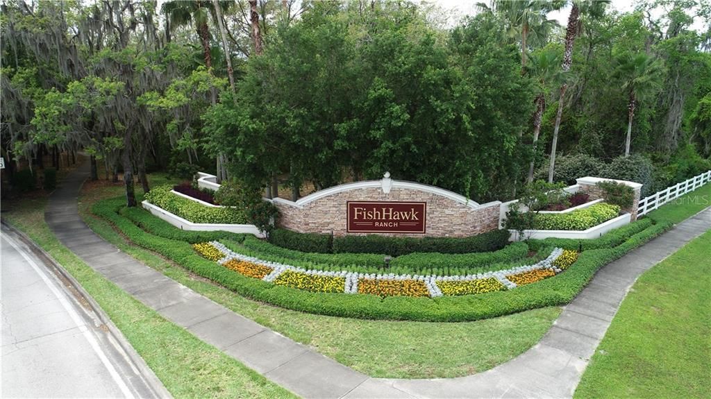 Recently Sold: $349,900 (3 beds, 2 baths, 2501 Square Feet)