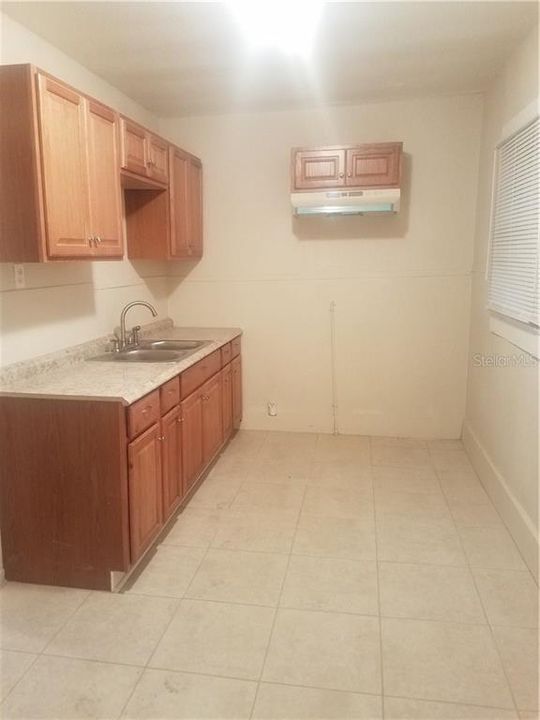 Recently Rented: $825 (2 beds, 1 baths, 1235 Square Feet)