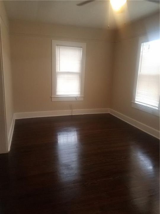 Recently Rented: $825 (2 beds, 1 baths, 1235 Square Feet)