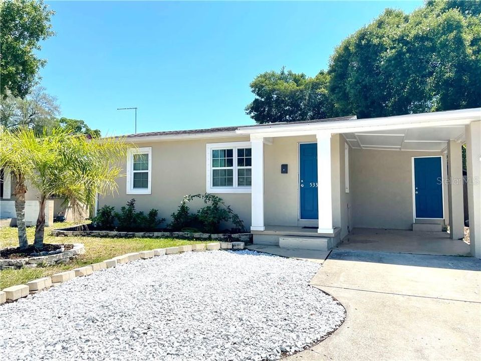 Recently Sold: $210,000 (2 beds, 1 baths, 672 Square Feet)