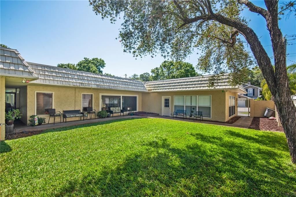 Recently Sold: $1,233,000 (4 beds, 3 baths, 3223 Square Feet)