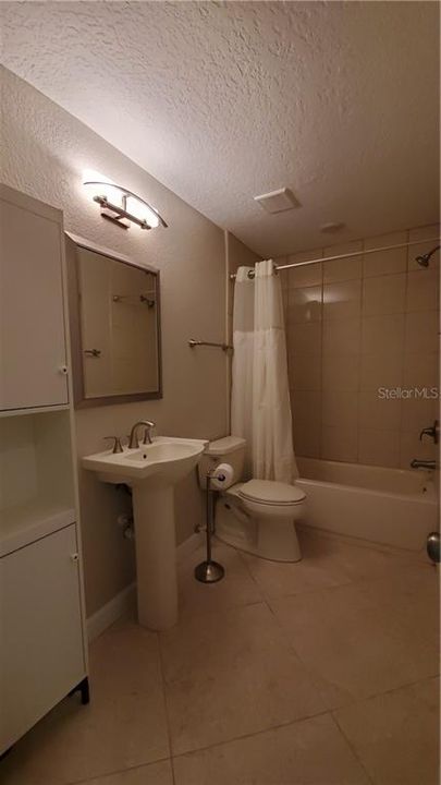 最近租的: $2,150 (3 贝兹, 2 浴室, 1472 平方英尺)