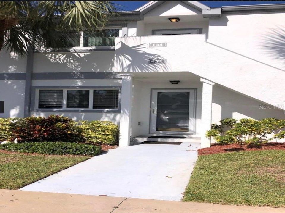 Recently Sold: $224,000 (2 beds, 2 baths, 1014 Square Feet)