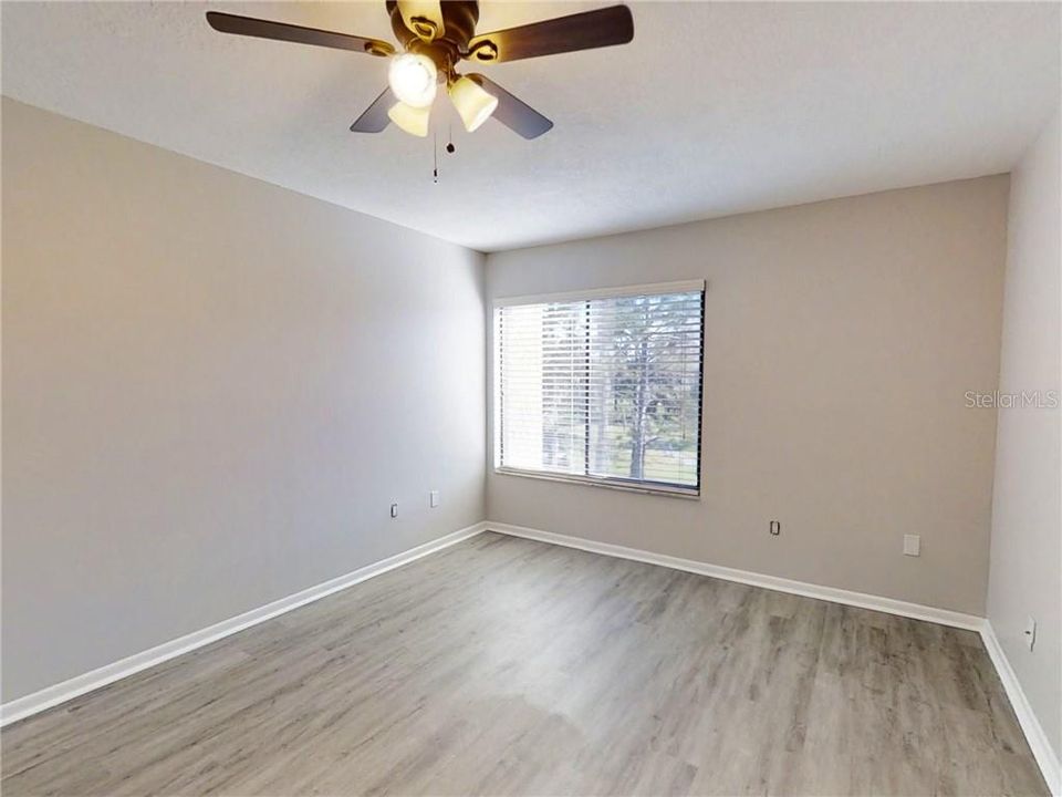 Recently Sold: $120,000 (2 beds, 2 baths, 1024 Square Feet)
