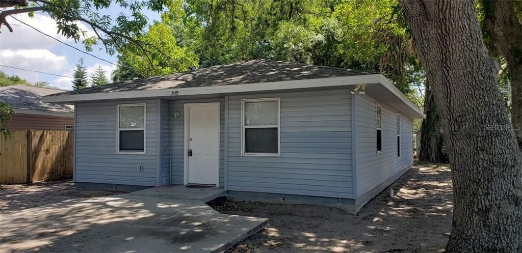Recently Sold: $175,000 (3 beds, 1 baths, 1132 Square Feet)