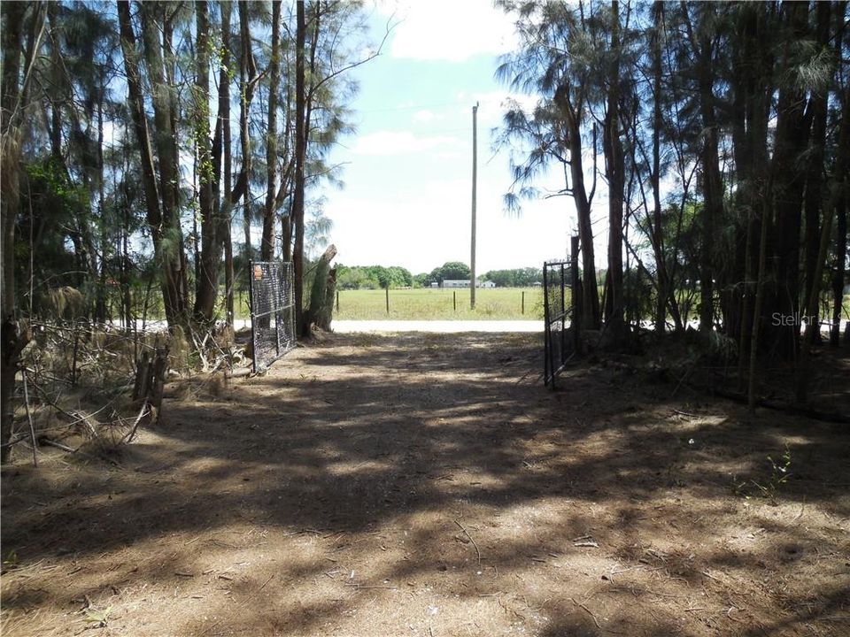 Vendido Recientemente: $95,000 (4.79 acres)