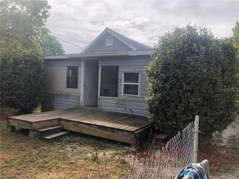 Recently Sold: $39,900 (2 beds, 1 baths, 880 Square Feet)