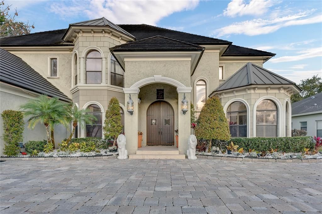 Recently Sold: $1,399,000 (5 beds, 3 baths, 5070 Square Feet)