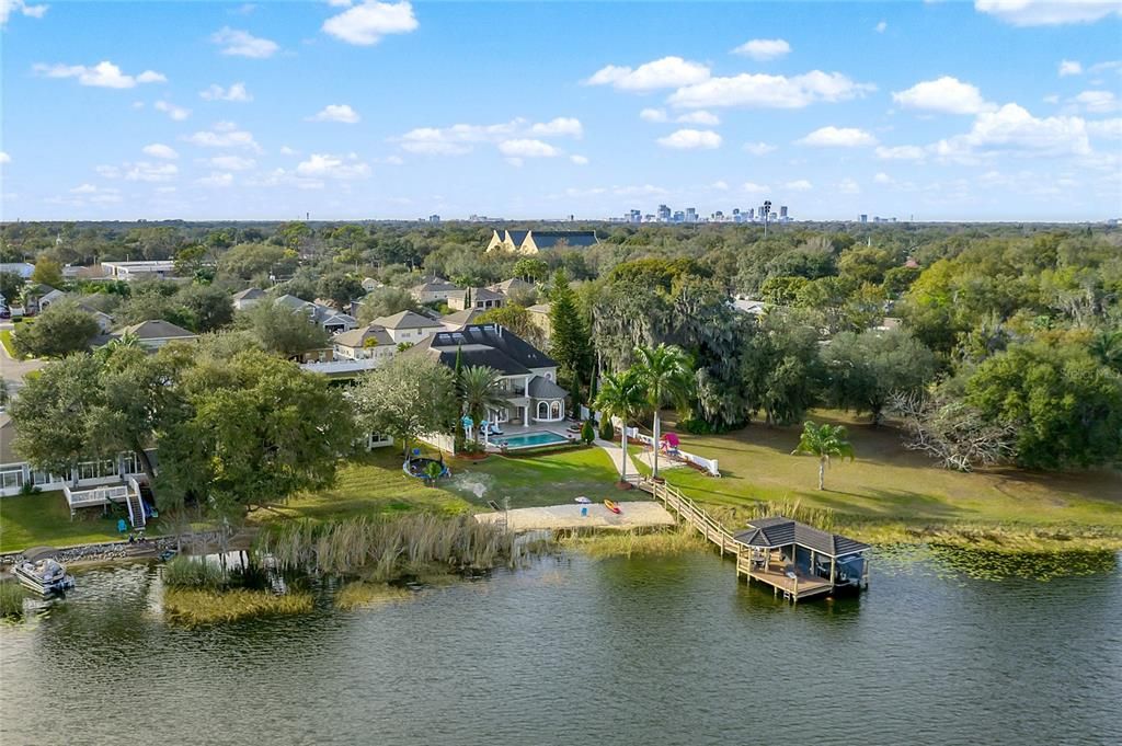 Recently Sold: $1,399,000 (5 beds, 3 baths, 5070 Square Feet)