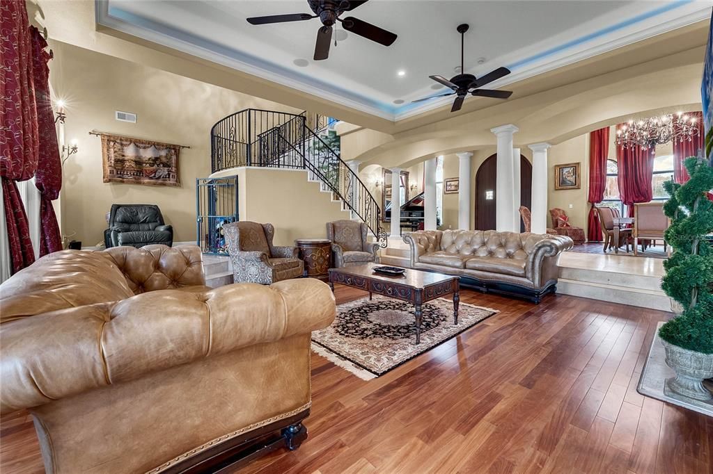 Recently Sold: $1,399,000 (5 beds, 3 baths, 5070 Square Feet)