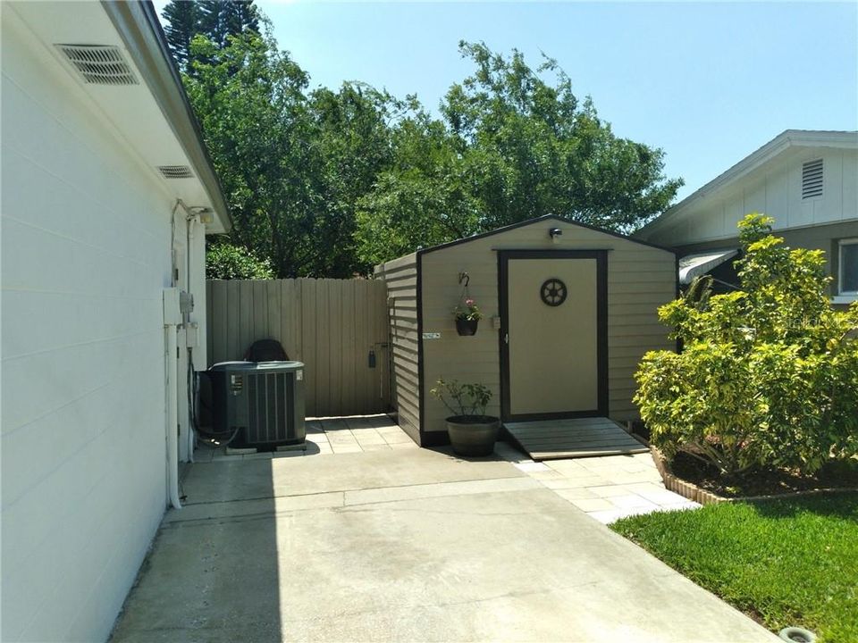 Recently Sold: $174,900 (2 beds, 2 baths, 1333 Square Feet)