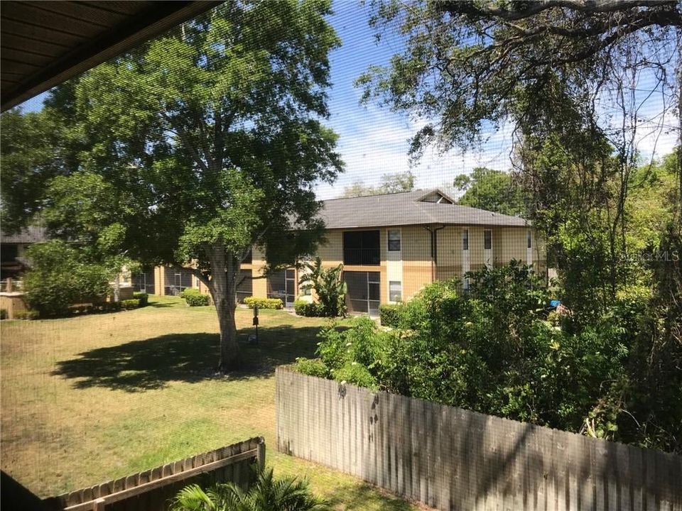 Recently Sold: $159,000 (3 beds, 2 baths, 1138 Square Feet)