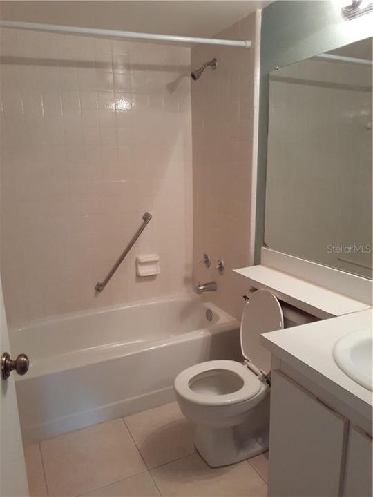 最近租的: $1,150 (2 贝兹, 2 浴室, 1085 平方英尺)