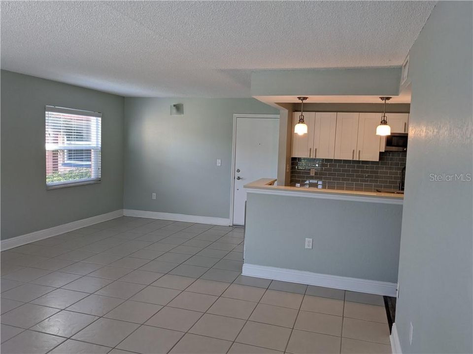 Dining area to the side of the Kitchen