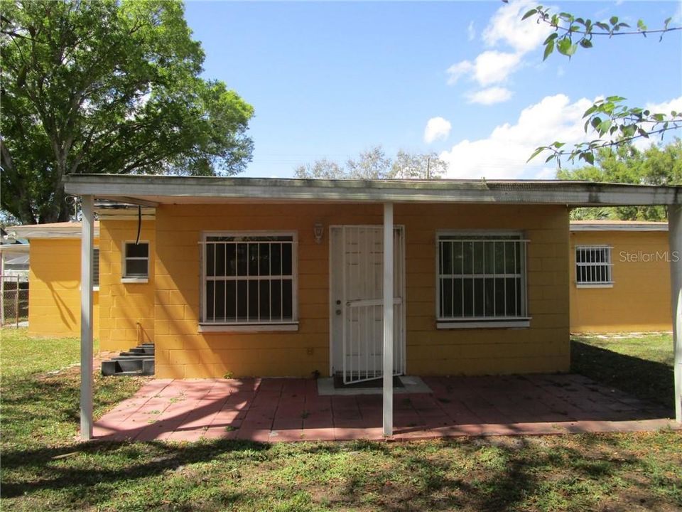 Recently Sold: $189,000 (3 beds, 2 baths, 1408 Square Feet)